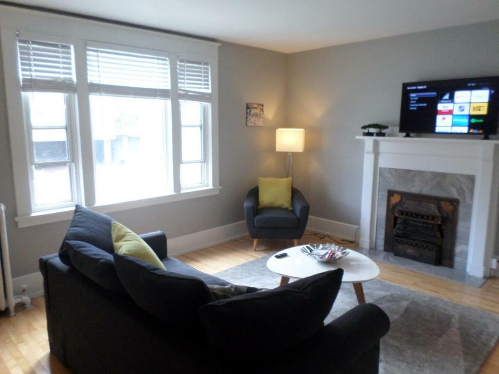 Beautiful, Clean, Quiet 2 Br-In Downtown Ottawa. Parking, Wifi And Netflix Included Apartamento Exterior foto